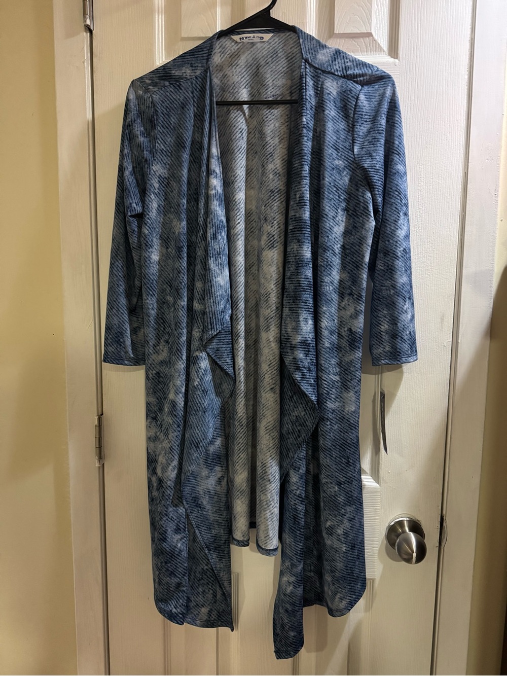 NYGARD Women’s Cardigan Size S Nwt